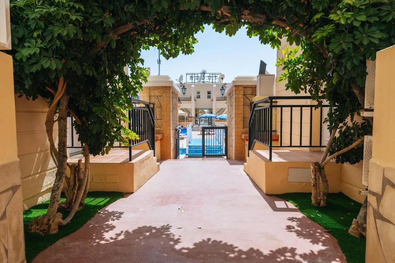 Amazing Renovated Pool View Apt, Aircon, 2 Min To Fanabe Beach Costa Adeje  Ισπανία