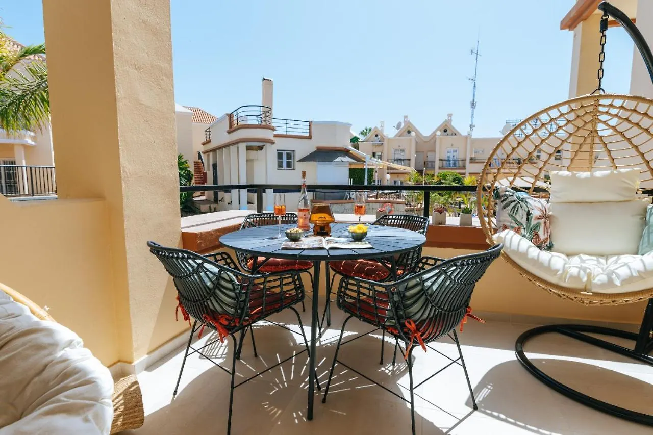 Amazing Renovated Pool View Apt, Aircon, 2 Min To Fanabe Beach Costa Adeje  Lägenhet Costa Adeje (Tenerife)
